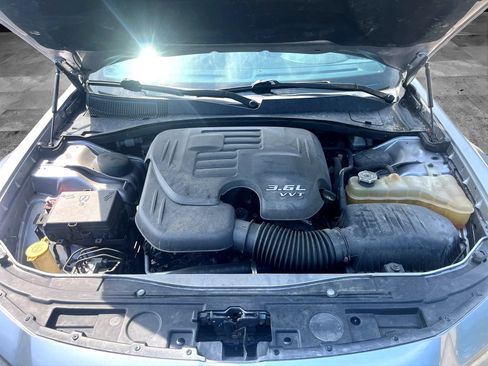 Used 2016 Chrysler 300 S AWD/4WD image 11