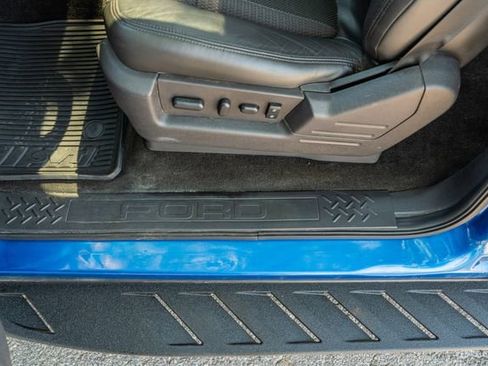 Used 2014 Ford F150 Raptor w/ Equipment Group 801A Luxury image 18