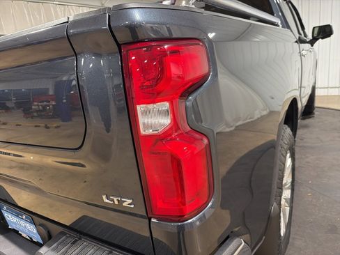 Certified 2022 Chevrolet Silverado 1500 LTZ w/ LTZ Premium Package image 17