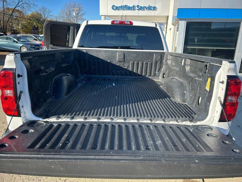 Used 2016 Chevrolet Silverado 1500 LT image 34