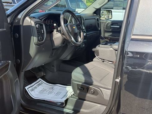Used 2021 Chevrolet Silverado 1500 LT AWD/4WD image 15