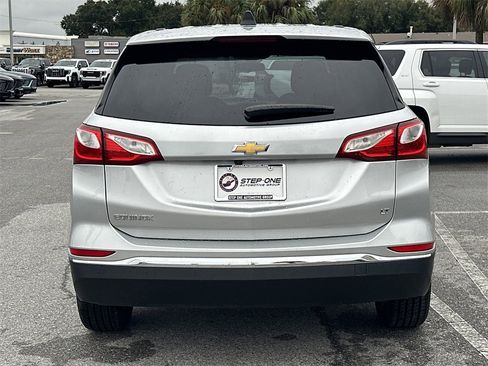 Used 2018 Chevrolet Equinox LT image 6