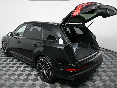 New 2025 Audi Q7 3.0T Prestige image 33
