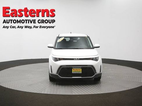 Used 2023 Kia Soul LX FWD image 51