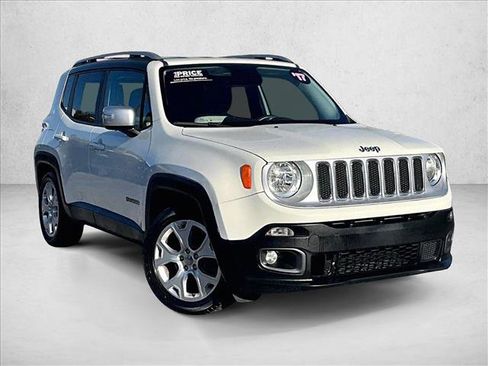 Used 2017 Jeep Renegade Limited image 10