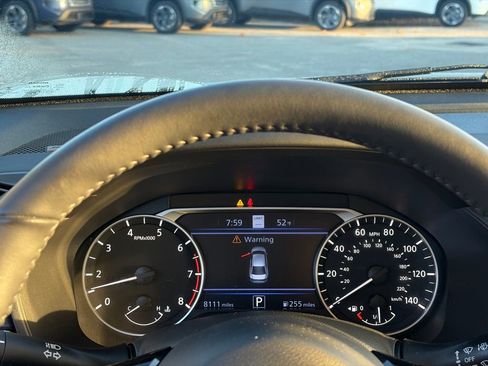Used 2024 Nissan Altima 2.5 SL FWD image 18