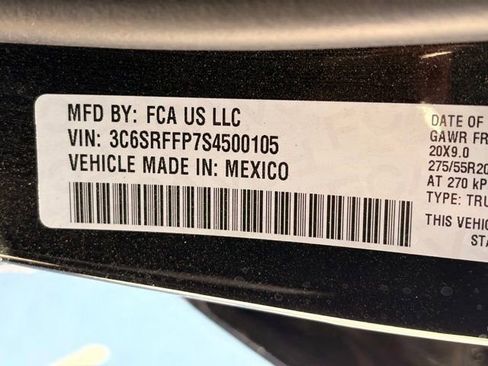 Used 2025 RAM 1500 Big Horn AWD/4WD image 36