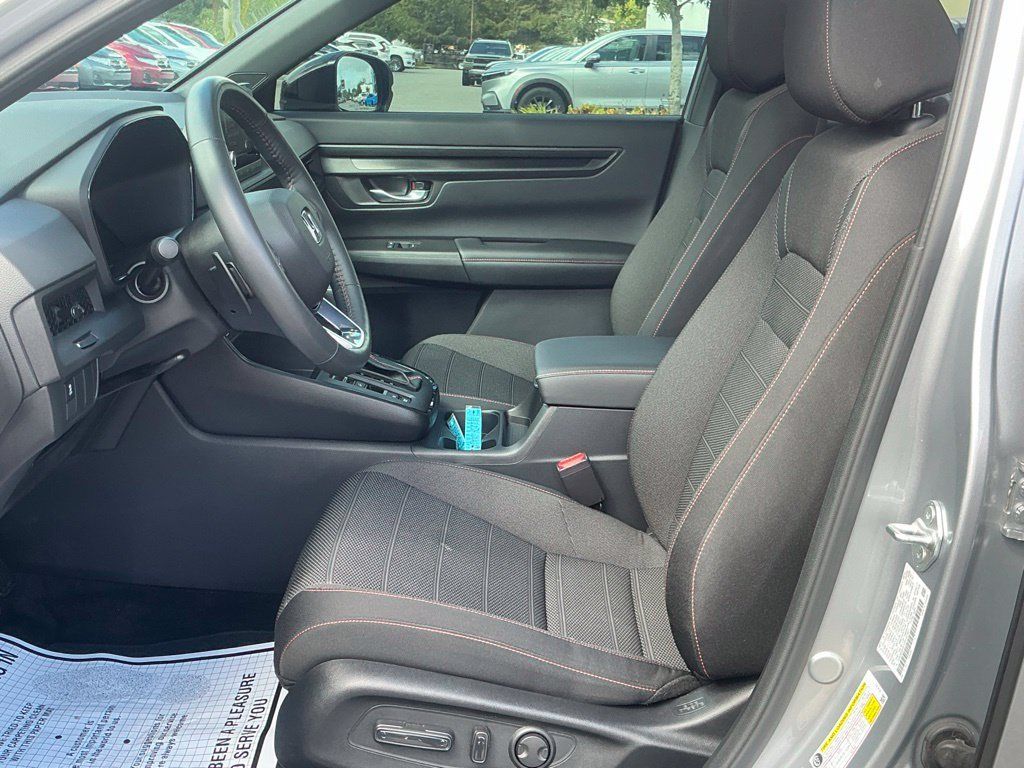 Used 2023 Honda CR-V Sport image 31