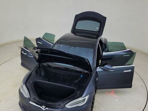 Used 2019 Tesla Model S 100D image 88