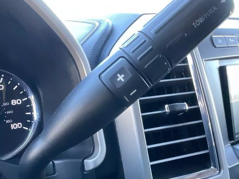 Used 2017 Ford F250 Lariat w/ Lariat Value Package AWD/4WD image 24
