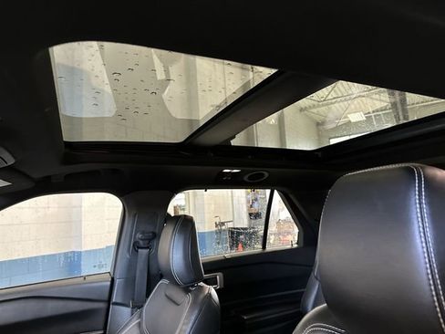 Used 2021 Ford Explorer ST image 7