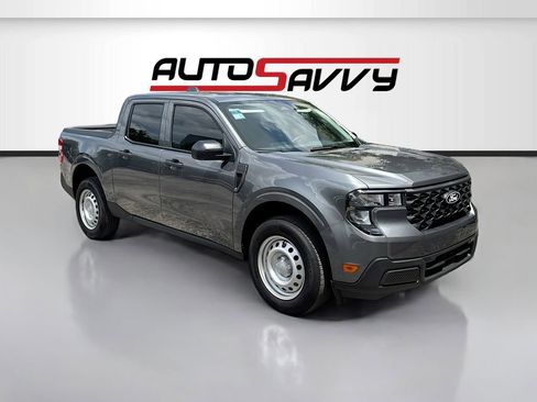 Used 2025 Ford Maverick XL FWD image 1