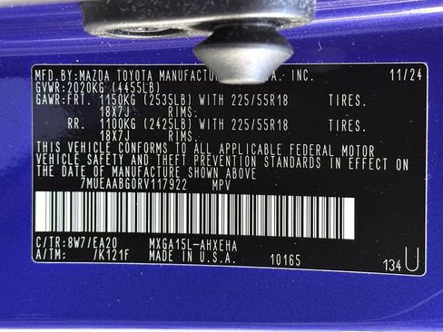 Used 2024 Toyota Corolla Cross XLE image 31