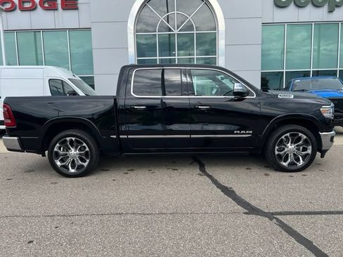 Used 2022 RAM 1500 Limited AWD/4WD image 5