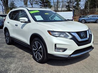 Used 2017 Nissan Rogue SL w/ SL Premium Package video 1