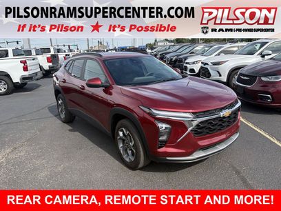 Used 2025 Chevrolet Trax LT