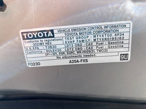 Used 2021 Toyota Sienna XSE w/ XSE Plus Package image 36