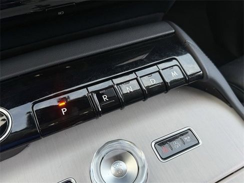 Used 2025 Lincoln Navigator Reserve image 19