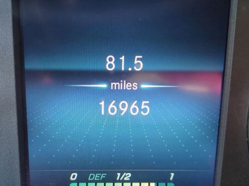 Used 2022 Mercedes-Benz Sprinter 4500 w/ Parking Package image 29