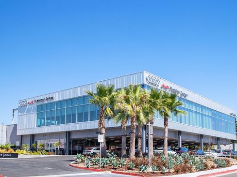 New 2025 Audi Q5 Premium Plus image 14