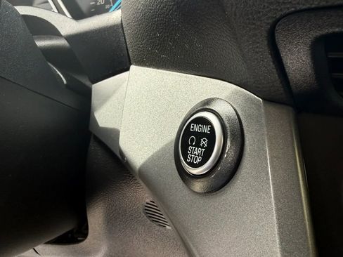 Used 2019 Ford Escape SE AWD/4WD image 39