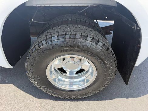 Used 1999 Ford F350 4x4 SuperCab DRW Super Duty image 30