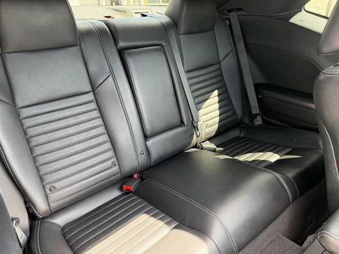 Used 2012 Dodge Challenger SXT Plus RWD image 17