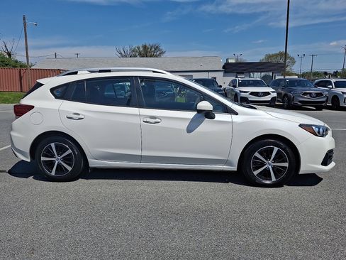 Used 2023 Subaru Impreza 2.0i Premium AWD/4WD image 7