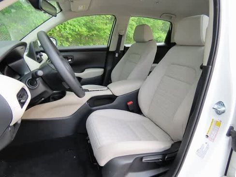 New 2026 Honda HR-V LX image 12