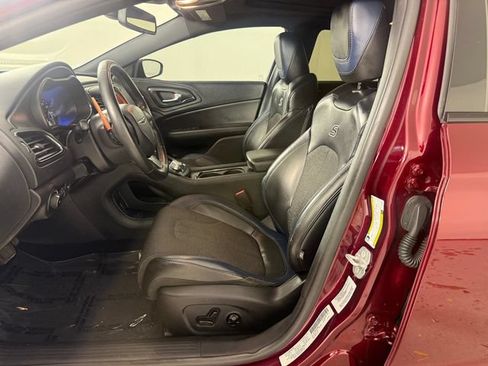 Used 2015 Chrysler 200 S w/ Navigation & Sound Group I FWD image 13