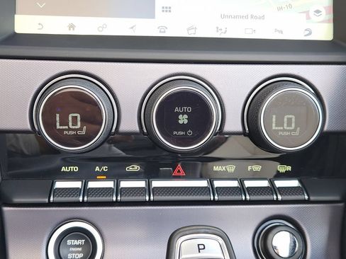 Used 2023 Jaguar F-TYPE Convertible RWD image 18