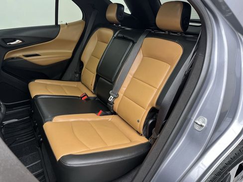 Used 2018 Chevrolet Equinox Premier image 13