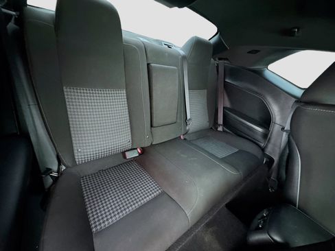 Used 2022 Dodge Challenger R/T image 17