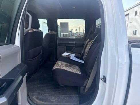 Used 2018 Ford F150 XLT w/ Equipment Group 302A Luxury AWD/4WD image 4