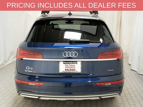 Used 2021 Audi Q5 Prestige w/ Prestige Package AWD/4WD image 4