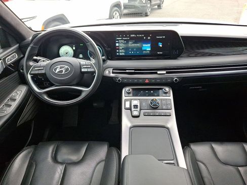 Used 2023 Hyundai Palisade Calligraphy image 10
