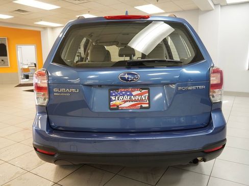 Used 2018 Subaru Forester 2.5i w/ Alloy Wheel Package image 10