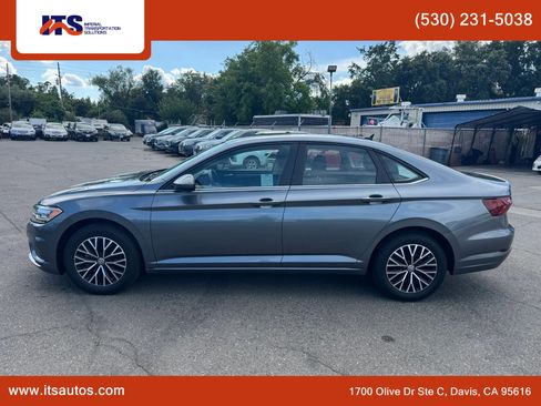 Used 2021 Volkswagen Jetta S w/ Driver Assistance Package FWD image 2
