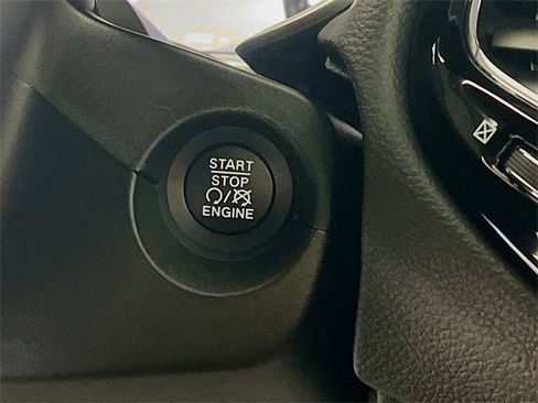 Used 2020 Jeep Compass Limited w/ Safety & Security Group image 18