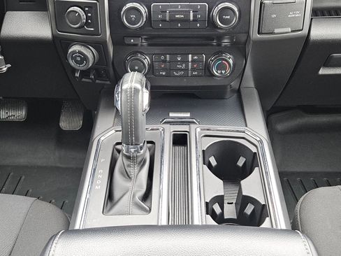 Used 2018 Ford F150 XLT w/ Equipment Group 302A Luxury image 19