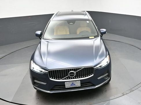 Used 2023 Volvo XC60 B5 Ultimate w/ Climate Package AWD/4WD image 19