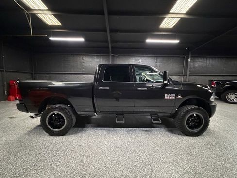 Used 2018 RAM 2500 Tradesman w/ Popular Equipment Group AWD/4WD image 4