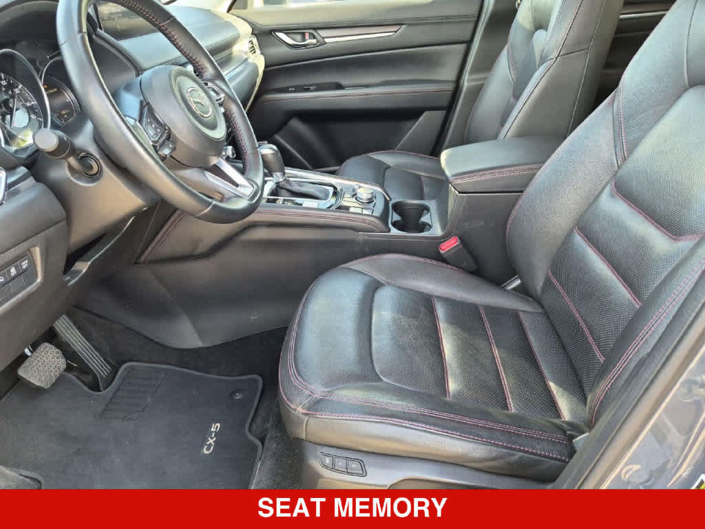 Used 2025 MAZDA CX-5 Carbon Edition AWD/4WD image 16