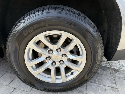 Certified 2022 Chevrolet Suburban LT image 42