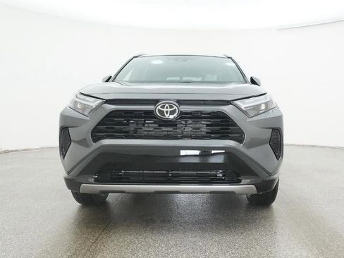 New 2025 Toyota RAV4 SE image 31