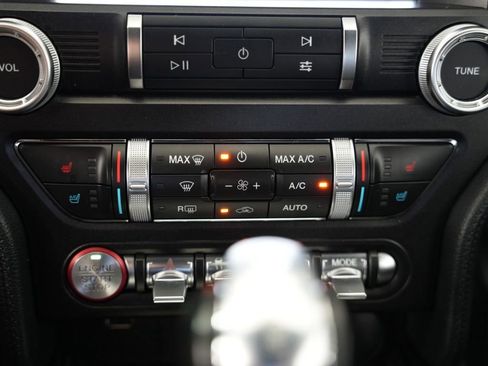 Used 2019 Ford Mustang Premium RWD image 24