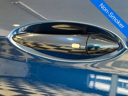 Used 2023 Chevrolet TrailBlazer ACTIV w/ Sun and Liftgate Package image 8