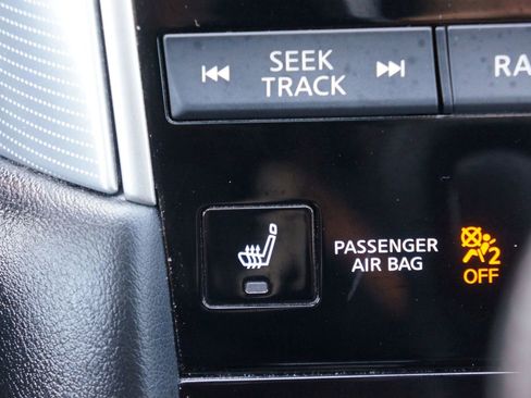 Used 2023 INFINITI Q50 Luxe w/ Cargo Package image 37