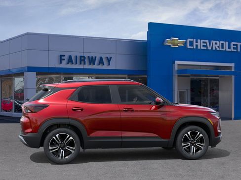 New 2026 Chevrolet TrailBlazer LT w/ Convenience Package image 5
