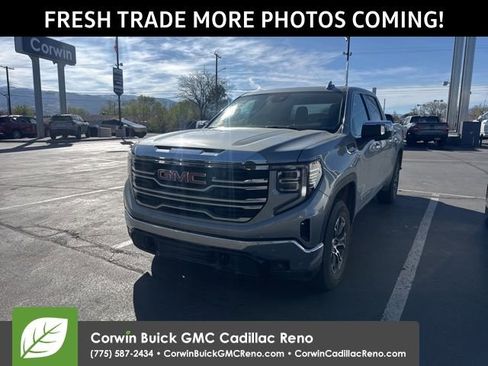 Used 2025 GMC Sierra 1500 SLT image 1